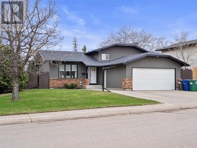 House For Sale In Dundonald, Saskatoon, Saskatchewan