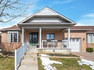 93 Royal Fern Cres