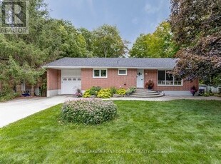 House For Sale In Barrie, Ontario