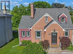 House For Sale In Billings Bridge - Alta Vista, Ottawa, Ontario