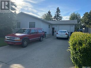 House For Sale In Fairhaven, Saskatoon, Saskatchewan