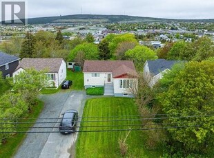 House For Sale In Lower Cowan Heights, St. John's, Newfoundland and Labrador