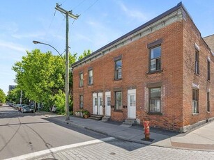 Investment For Sale In Mile End, Montréal (Le Plateau-Mont-Royal), Quebec