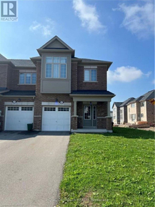 25 SPARKLE DR Thorold, Ontario