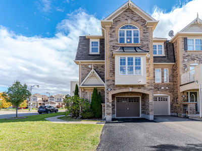 Upgraded Corner Unit Townhome in High-Demand Milton!
