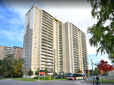 2 Bedroom Large Renovated Apartment For Rent in Toronto - 2 Seco