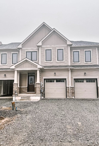 BRAND NEW NEVER LIVED IN! Luxury Townhome By Thorold