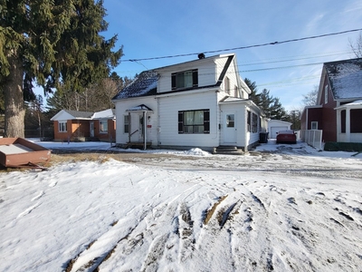 House for sale, 81 Imp. de l'Union, Shawinigan, QC G9T1S4, CA , in Shawinigan, Canada