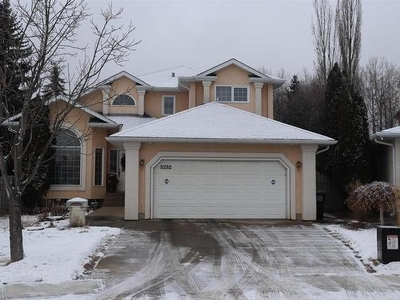 House For Sale In Jamieson Place, Edmonton, Alberta