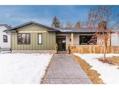 House For Sale In Willow Park, Calgary, Alberta