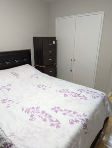 Private room in Danforth Rd, Scarborough! Furnished + Utils!
