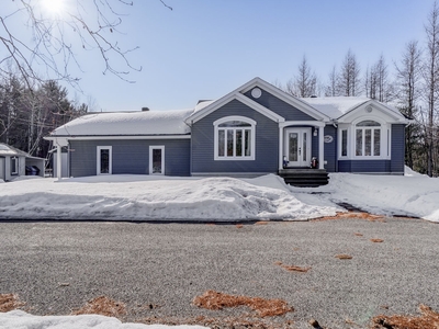 House for sale, 1710 Rg de la Rivière S., Saint-Lin/Laurentides, QC J5M2A2, CA , in Saint-Lin-Laurentides, Canada