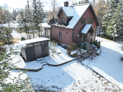 House for sale, 286 Ch. de Wexford, Shannon, QC G3S0Y6, CA, in Shannon, Canada