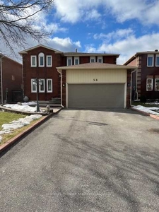 House for sale, 58 Squire Dr, in Richmond Hill, Canada