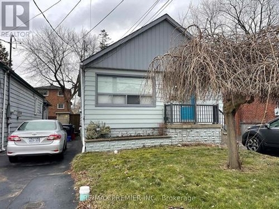 House For Sale In Clairea Birchmount, Toronto, Ontario