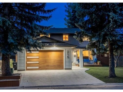 House For Sale In Pump Hill, Calgary, Alberta