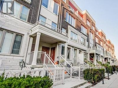 Townhouse For Sale In Long Branch, Toronto, Ontario