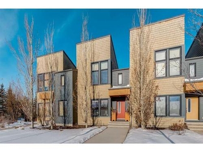 Townhouse For Sale In Walden, Calgary, Alberta