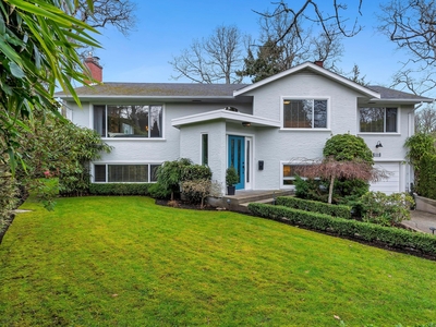 House for sale, 2084 Windsor Road, Greater Victoria, British Columbia, in Victoria, Canada