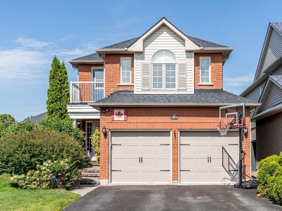 Luxury Detached House for sale in Clarington, Ontario