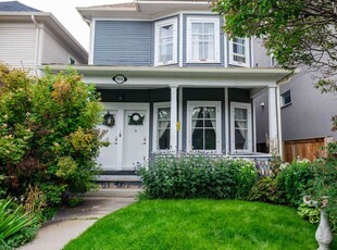 Calgary House For Rent | Sunalta | Charming vintage home