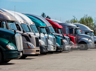 Truck / Trailer Parking Available on 401, Mississauga