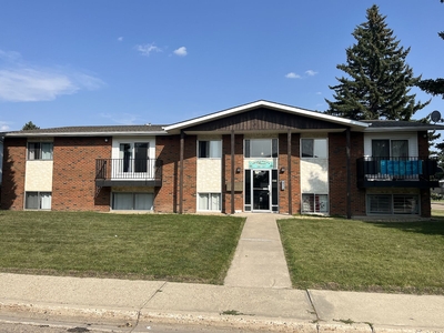 Wetaskiwin Pet Friendly Apartment For Rent | 2 Bedroom Apartments Available
