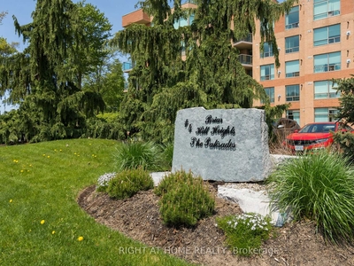 Condo/Apartment for sale, 412 - 4 Briar Hill Hts, in New Tecumseth, Canada