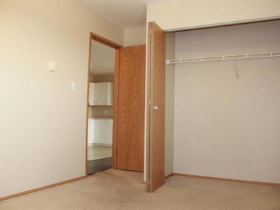 1 Bedroom Apartment Unit Grande Prairie AB For Rent At 1160