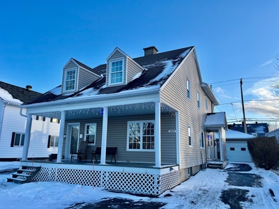 House for sale, 2859-2861 Rue Berthier, Jonquière, QC G7S2J8, CA, in Saguenay, Canada