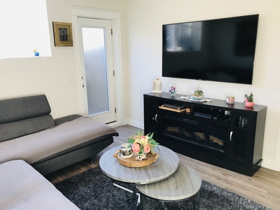 Calgary Basement For Rent | Evanston | Cozy 1 Bedroom Walkout Basement