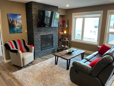 Canmore Pet Friendly Condo Unit For Rent | 2 BEDROOM FULLY FURNISHED CONDO