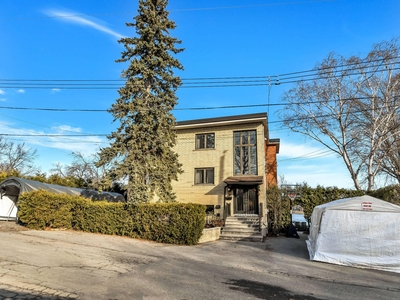 House for sale, 4 Av. du Ruisseau, L'Île-Bizard/Sainte-Geneviève, QC H9C1M8, CA , in Montreal, Canada