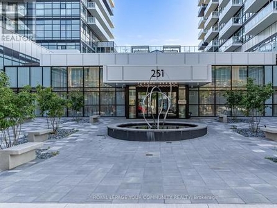 Townhouse For Sale In Humber Bay Shores, Toronto, Ontario