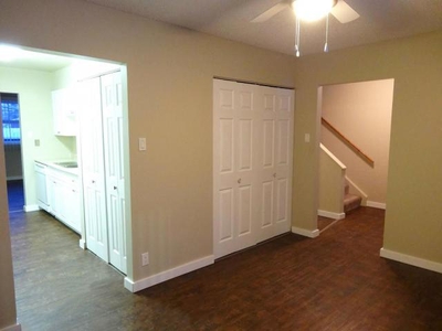 4 Bedroom Apartment Unit Yellowknife NT For Rent At 2250