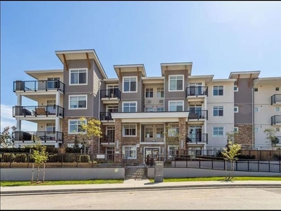 *** Contemporary 2-Bdrm Condo (Brydon Green) in Langley V3A 4A6**** | 19940 Brydon Crescent, Langley