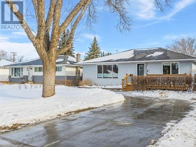 House For Sale In Avalon, Saskatoon, Saskatchewan