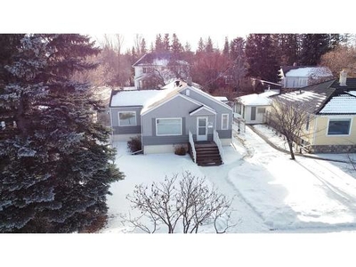 House For Sale In Waskasoo, Red Deer, Alberta