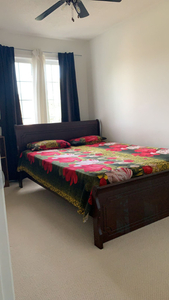 Room available for rent in brampton