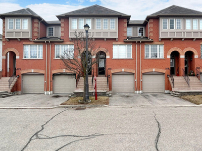 3 Bedroom Condo Townhome On Sale Near Farooq Mosque Mississauga