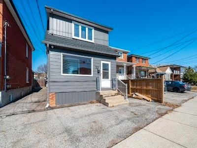 Detached Home W/ Affordable Price | Call 416-419-8716