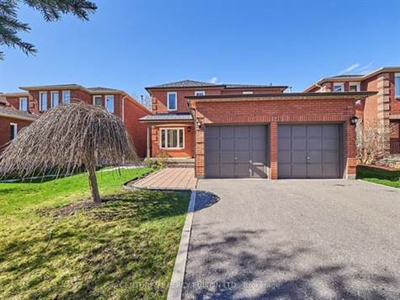 12 Keeble Cres