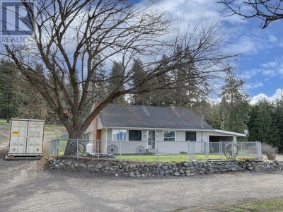 5093 Salmon River Rd Road Armstrong, BC