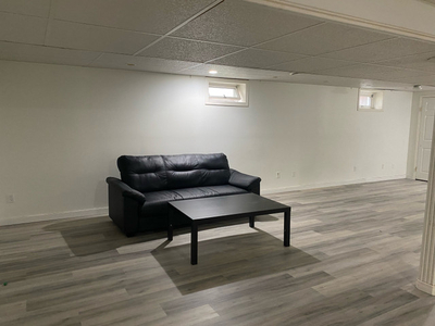 Basement for rent in Maples