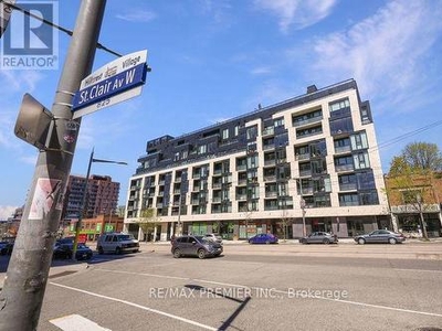 Condo For Sale In Humewood, Toronto, Ontario