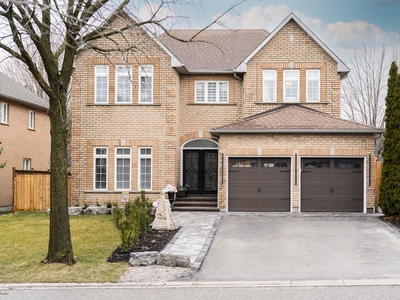 House for sale, 4 Maple Edge Lane, Greater Toronto Area, Ontario, in Whitby, Canada