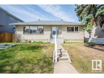 House For Sale In Beverly Heights, Edmonton, Alberta