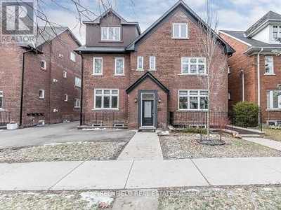 House For Sale In Deer Park, Toronto, Ontario