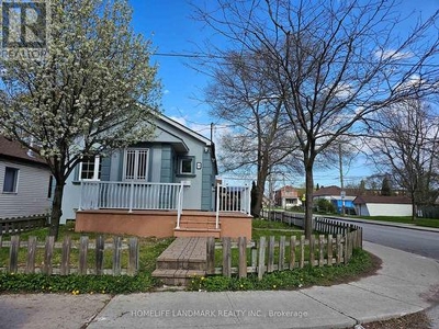 House For Sale In Oakridge, Toronto, Ontario