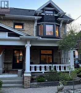 House For Sale In The Beaches, Toronto, Ontario